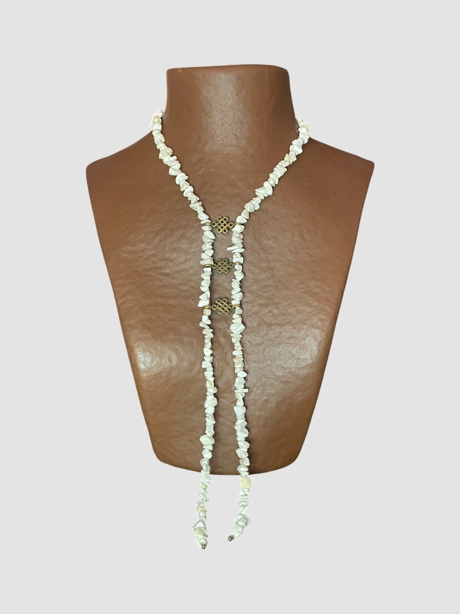 COLLIER SKALA 3 MAGNESITE