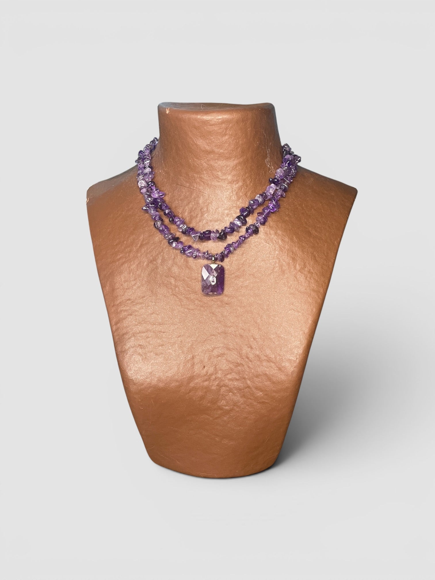 COLLIER SYMI 9