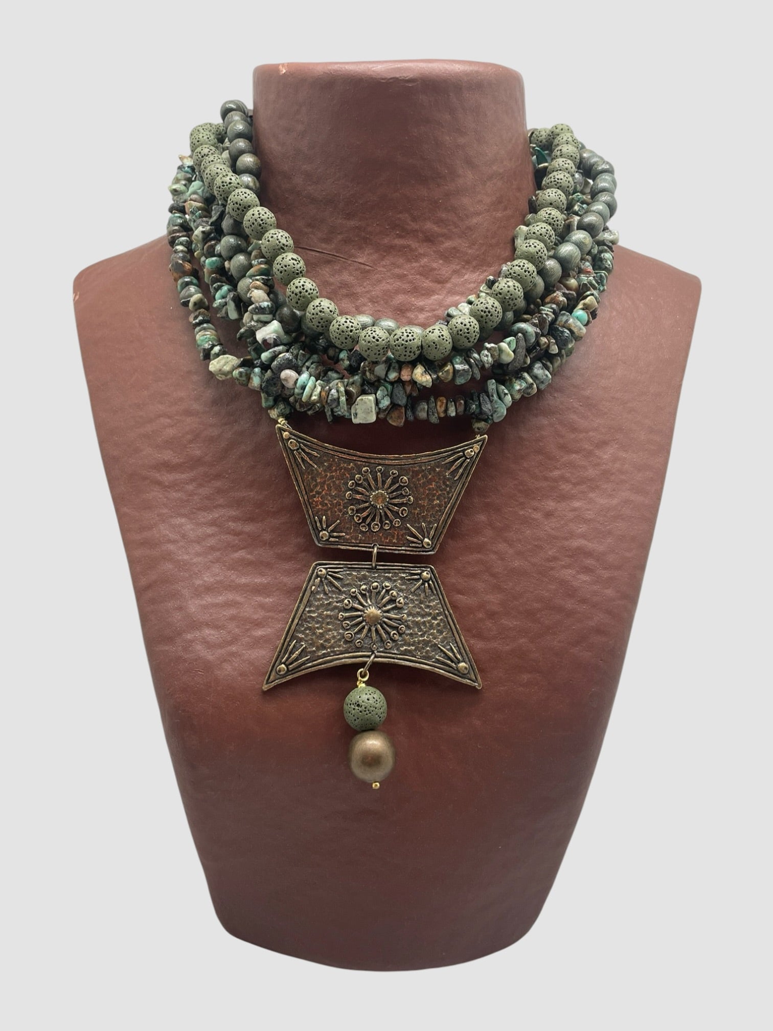 COLLIER TINOS 1