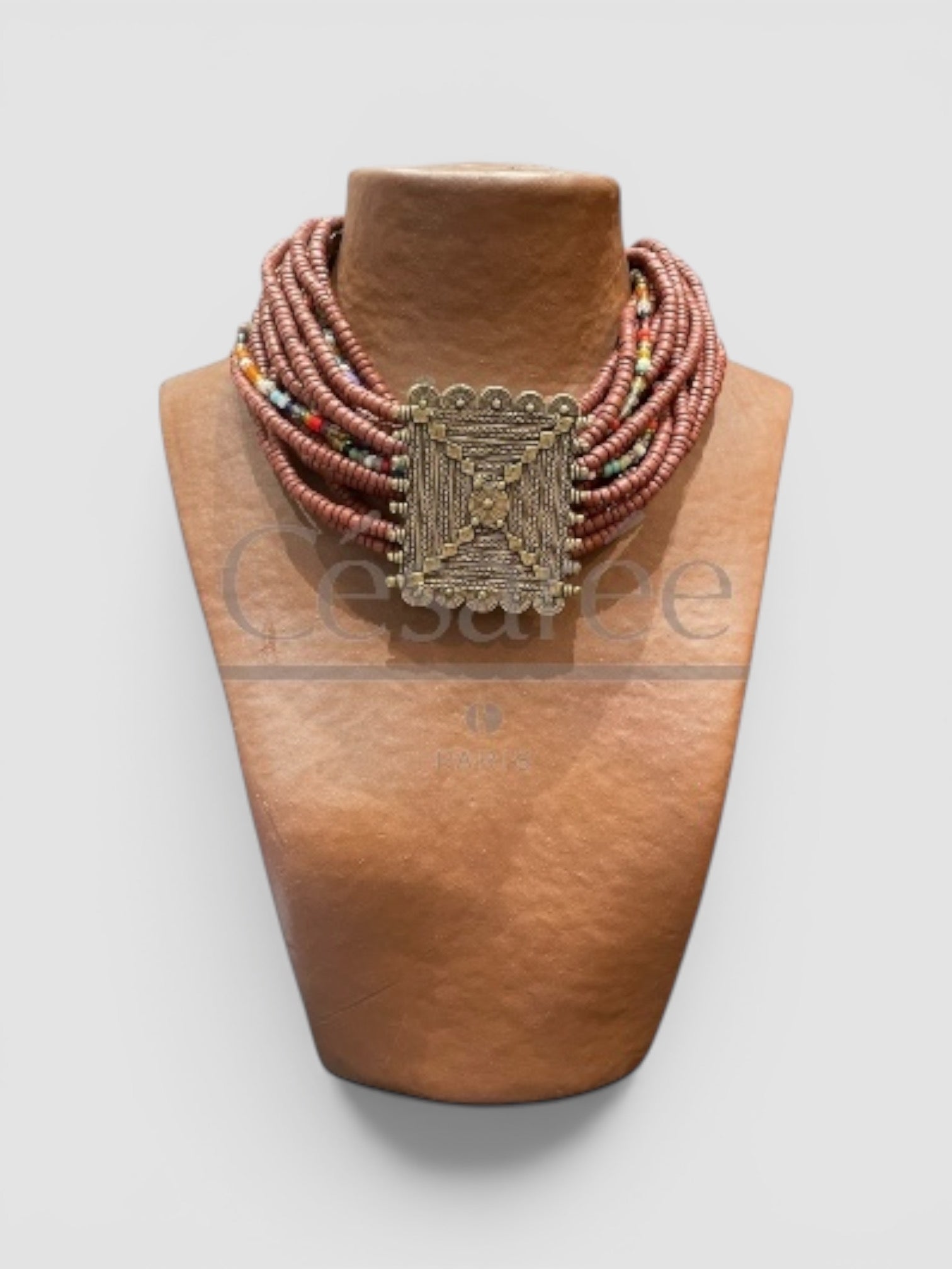 COLLIER YSIA MARRON