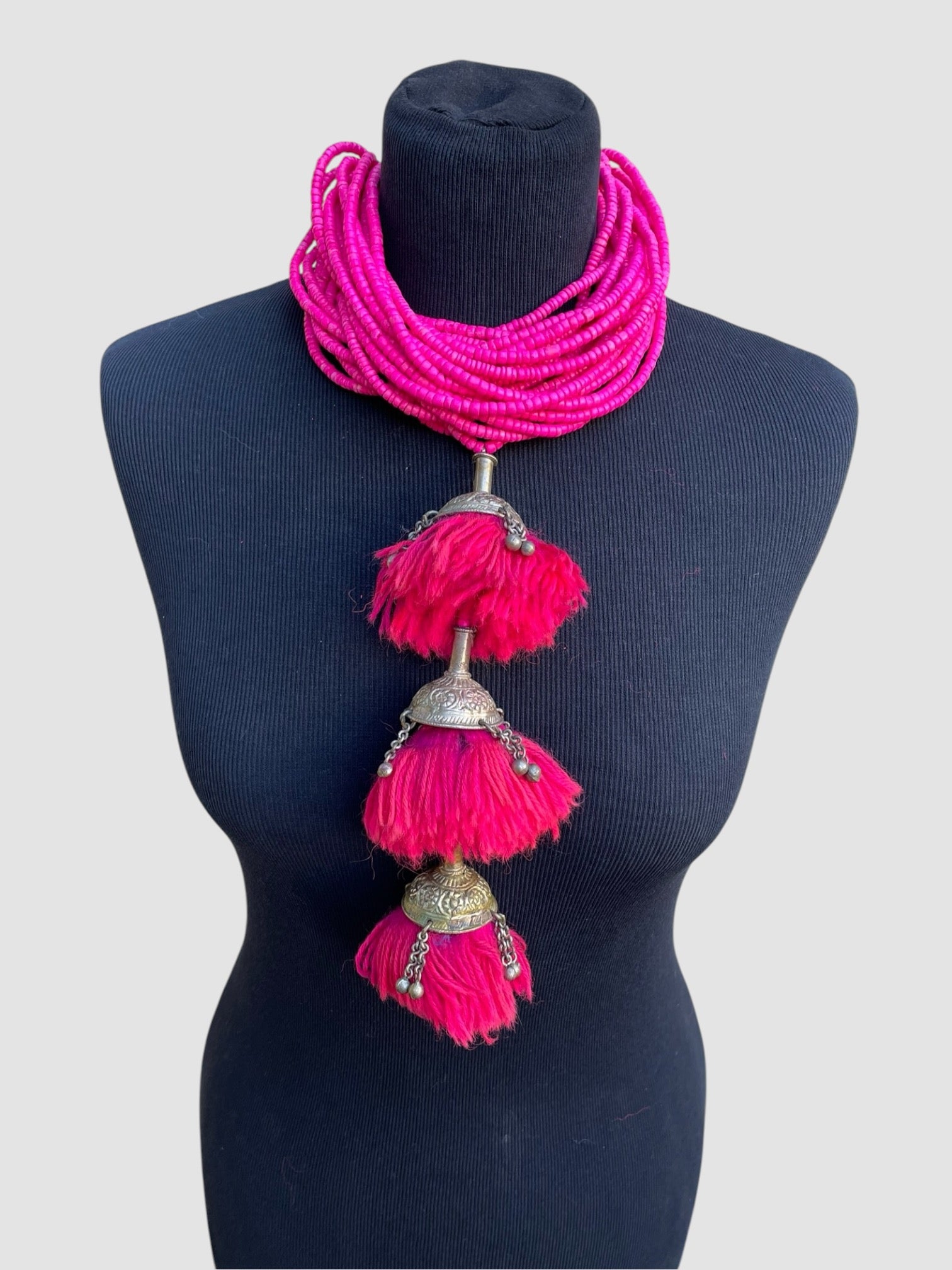 COLLIER PU 8748