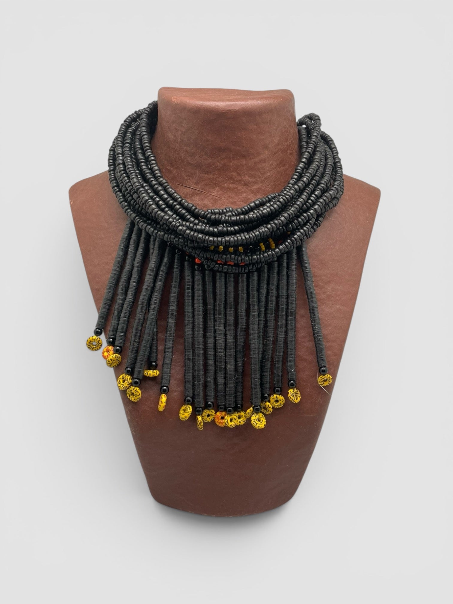 COLLIER PU 8761